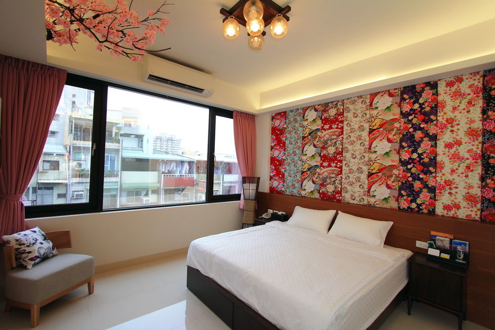 Luna'S House Kaohsiung Buitenkant foto